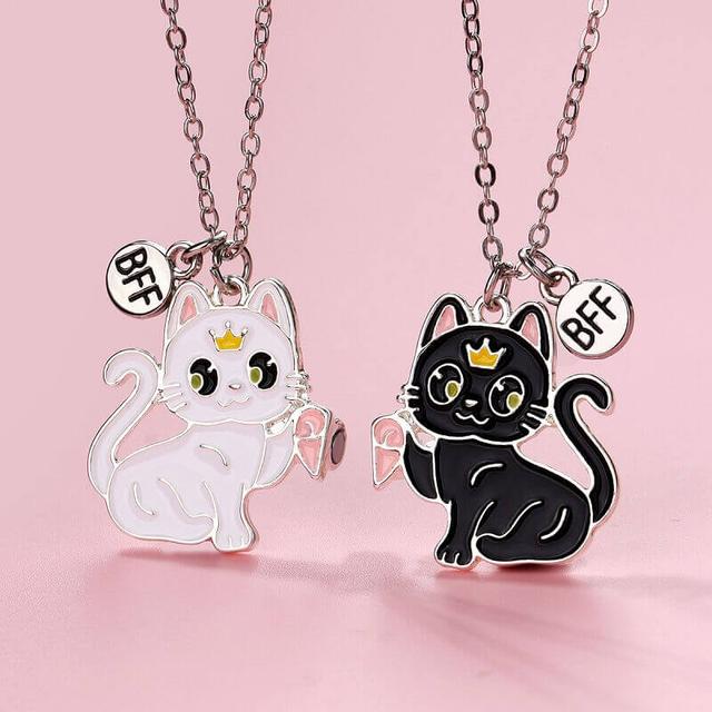 Cute Cartoon Magnetic Cat Necklace Set for Best Friends – 3 Color Options (BW, PB, PP)