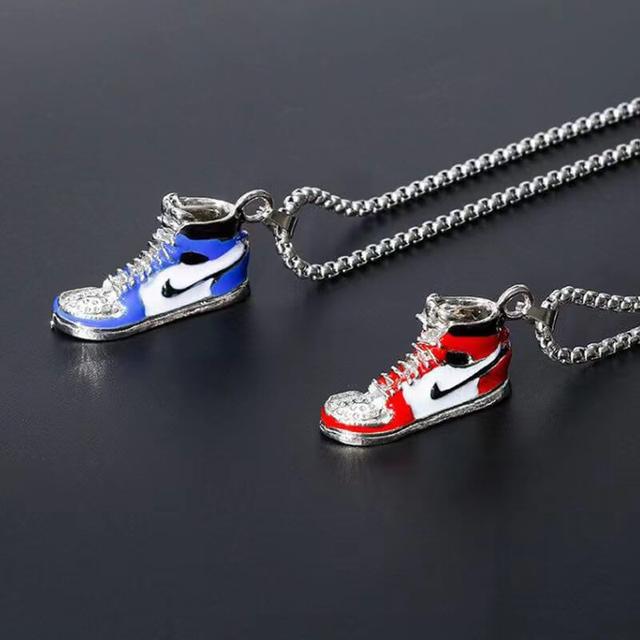 3 Color Punk Shoe Necklaces for Friends